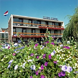 https://marx-motel.valkenburgaandegeul-hotels.com